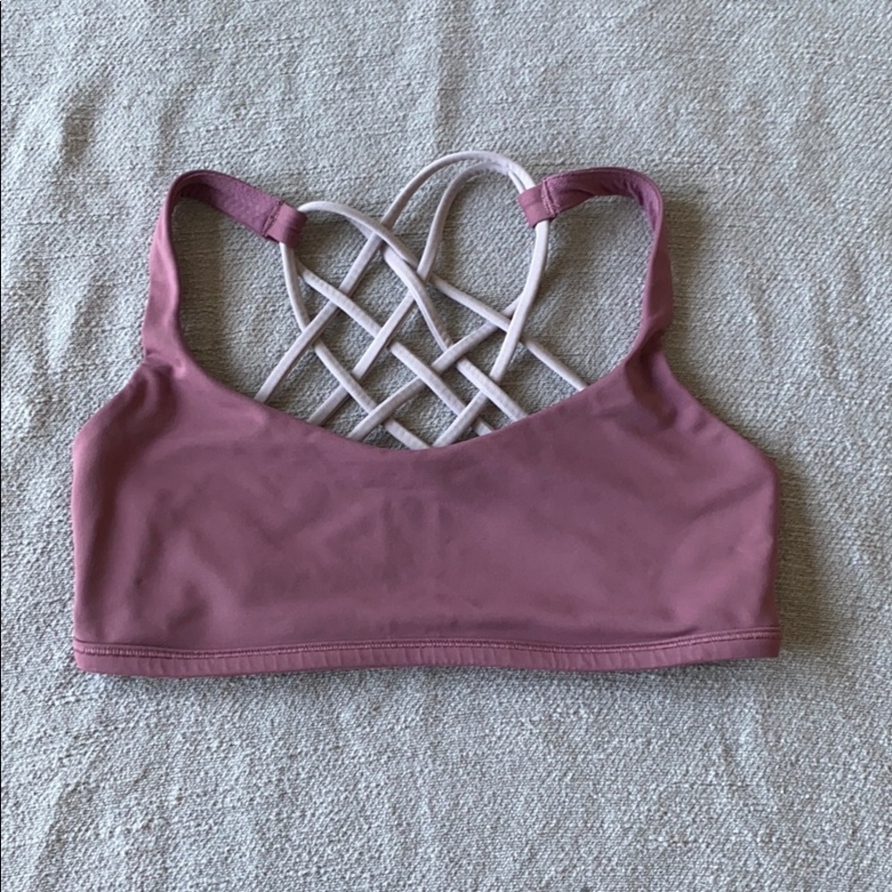 lululemon free to be wild bra size 6